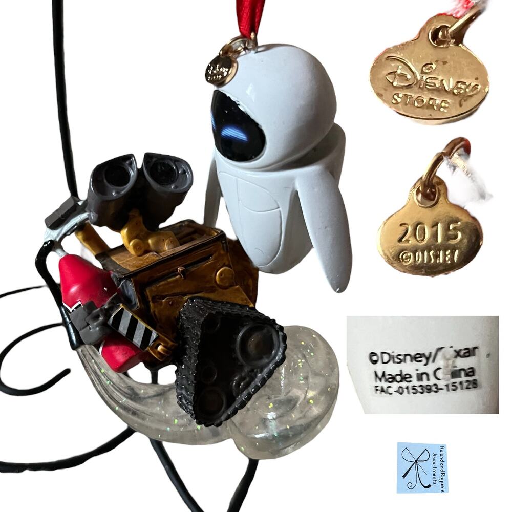 Disney Store Disney Pixar 2015 Wall-E and Eve Ornament
